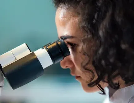 Practice, Grit, and the Myth of Effortless Genius (Image Credits: Pexels)