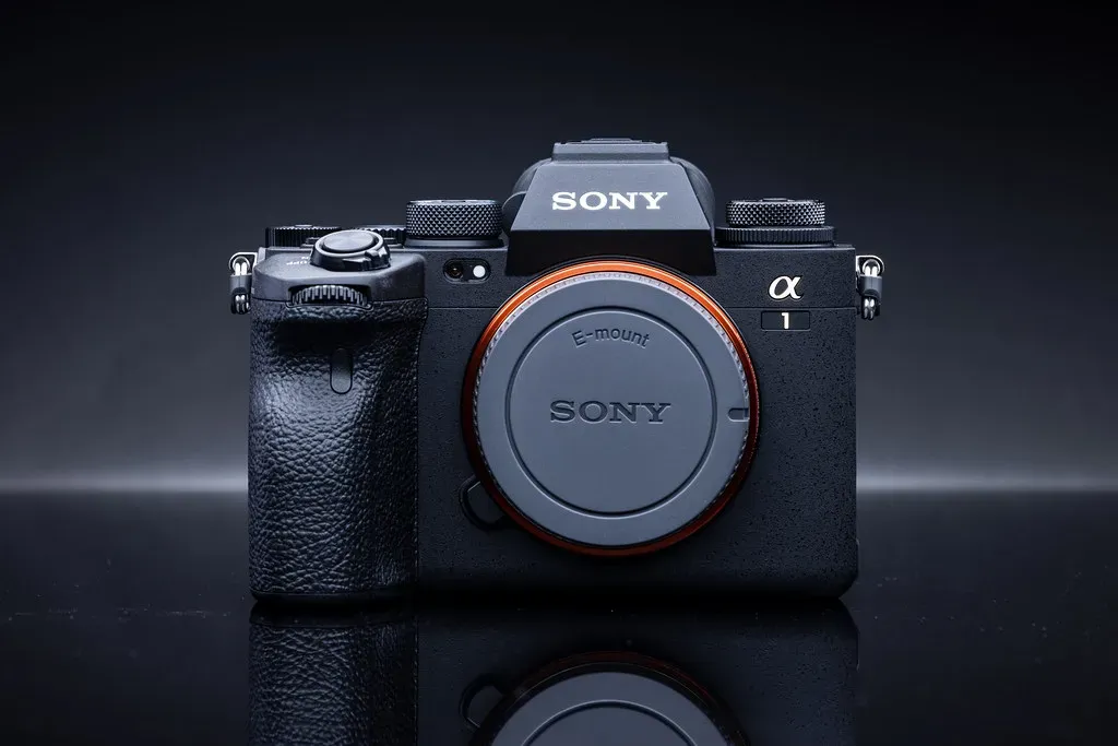 Sony A1 – The All‑Out Speed Demon (Henry Söderlund, Flickr, CC BY 2.0)