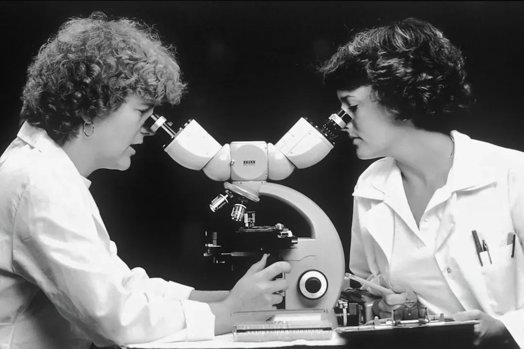 7. When two scientists discover the same thing at once (Image Credits: Unsplash)