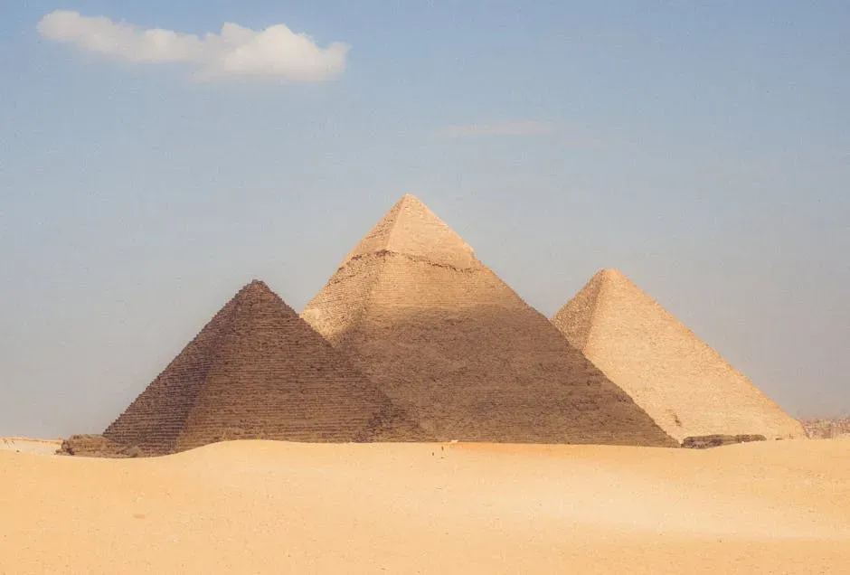 The Obsession With Aligning Stone To The Sky (Image Credits: Pexels)