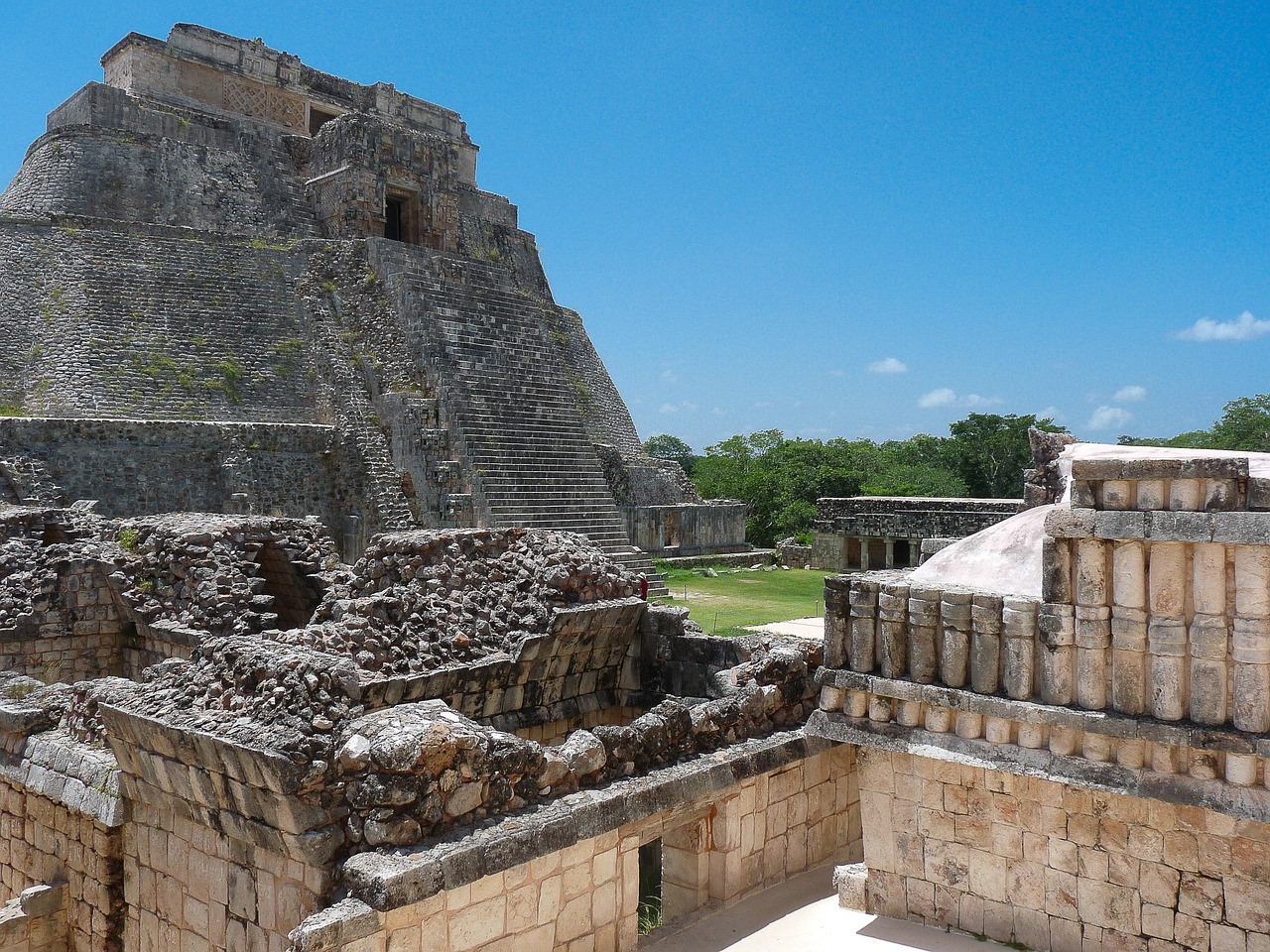 Gemini: Maya and Mesoamerican Time Wisdom (Image Credits: Pixabay)