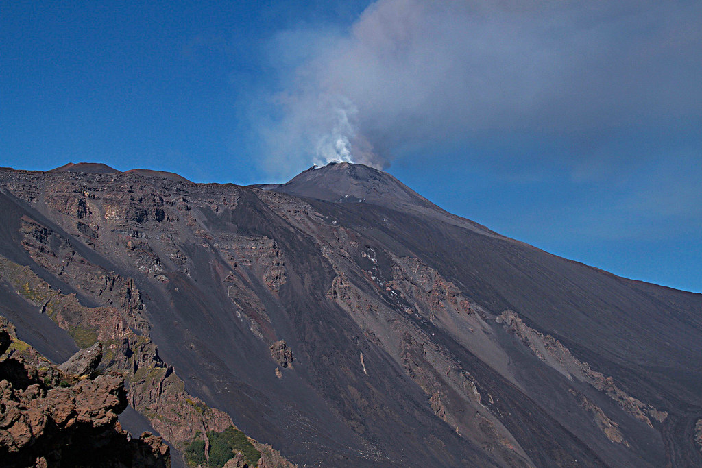 Leo: The Constant Brilliance of Mount Etna (Image Credits: Flickr)