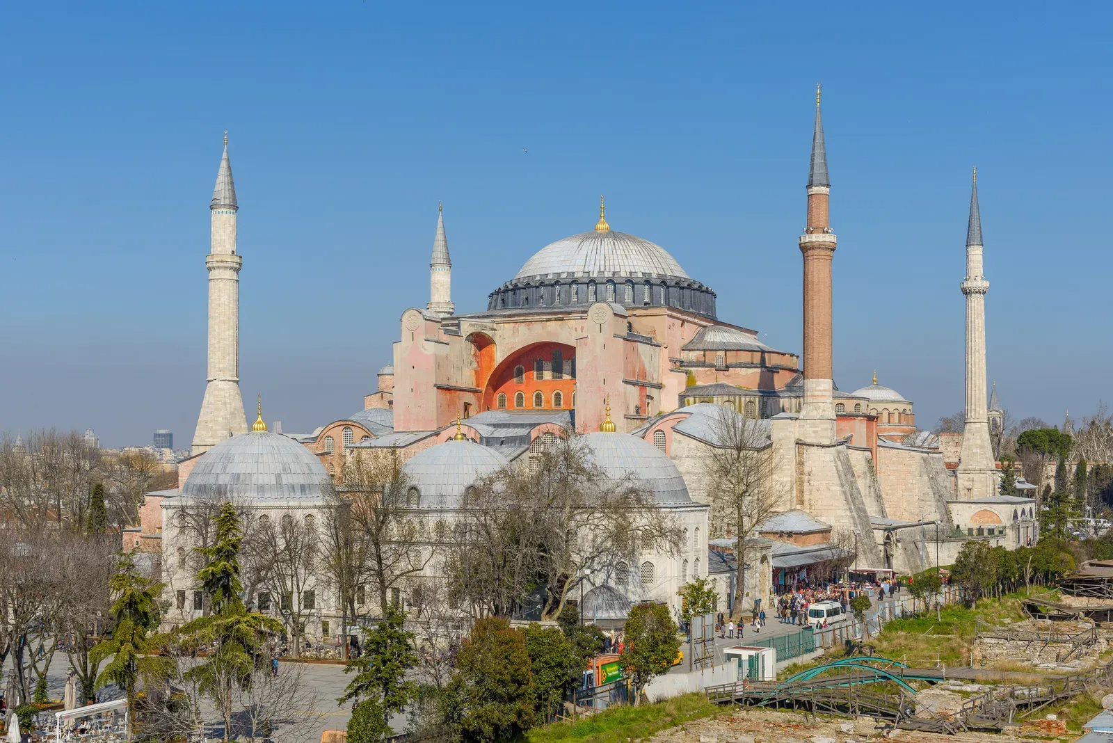 #1 - Istanbul (Constantinople), Türkiye: A Palimpsest City Where "Oldest" Rarely Sits Under "Old" (By Arild Vågen, CC BY-SA 3.0)