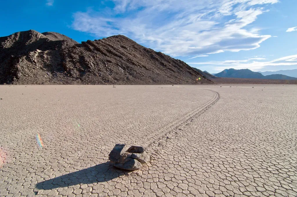 5. Sailing Stones: Rocks That Mysteriously Move Across the Desert (RuggyBearLA, Flickr, CC BY-SA 2.0)
