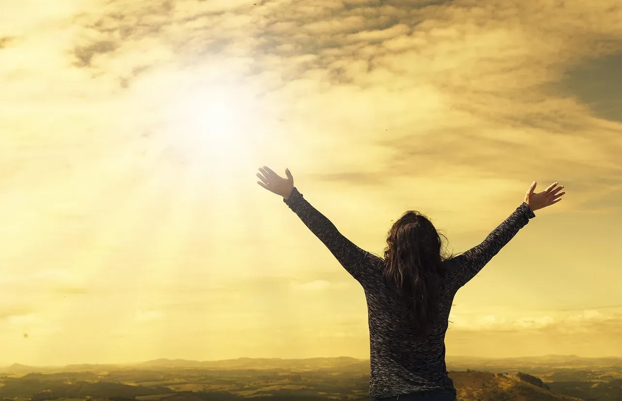 Why Open Sky Changes Your Cortisol Curve (Image Credits: Pixabay)