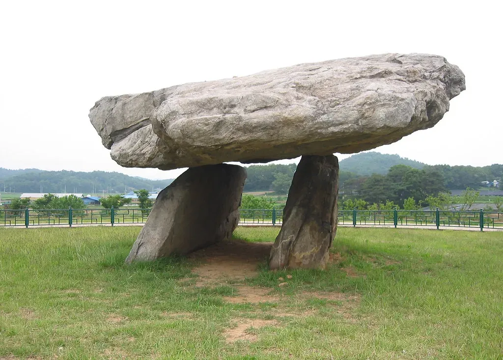 Korean Dolmens: Thousands of Megaliths, Few Clear Answers (Friar's Balsam, Flickr, CC BY 2.0)