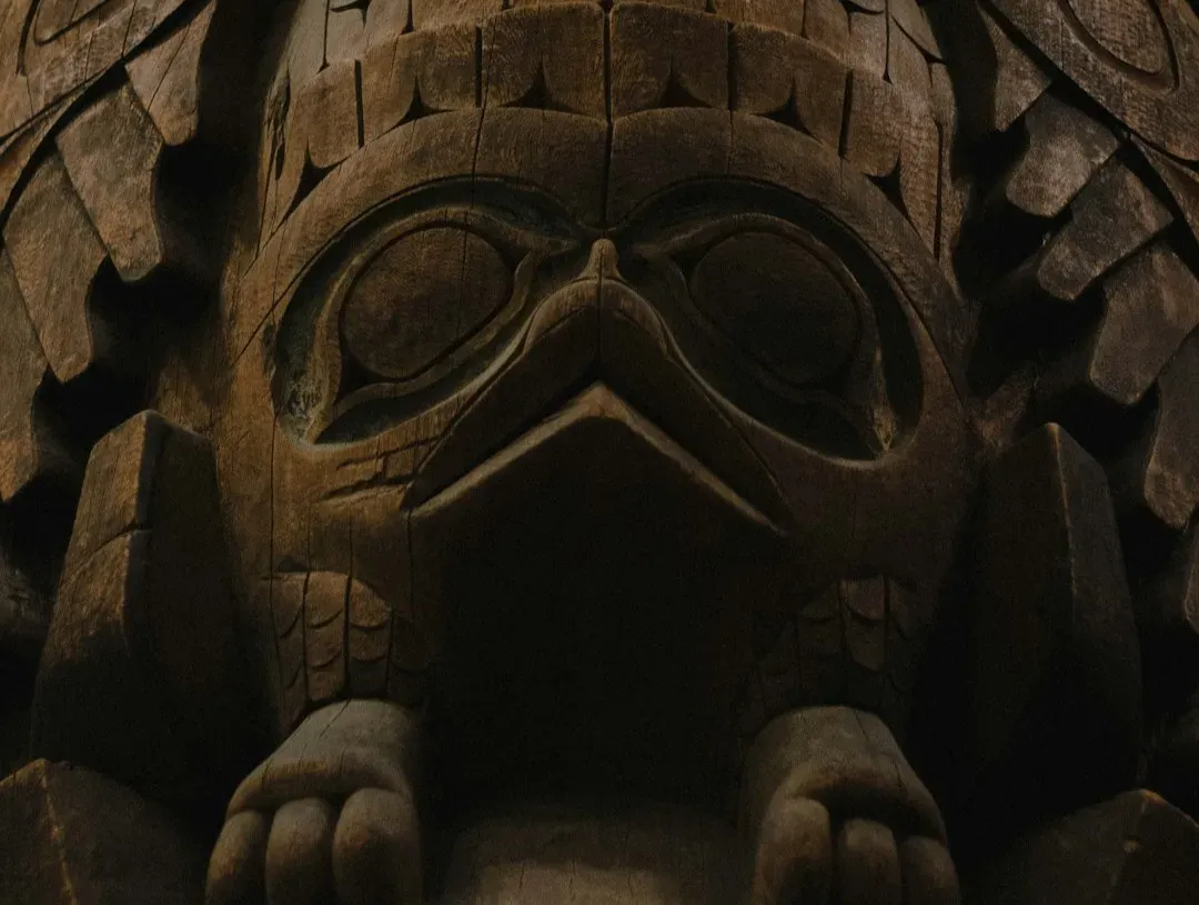 Across Continents: Different Cultures, Strikingly Similar Animal Bonds (Image Credits: Unsplash)