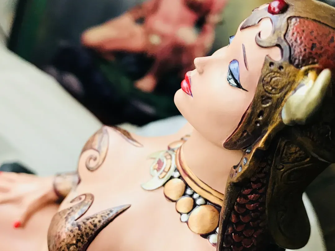 Her Image as a “Seductress” Was Largely Roman Smear Campaign (Image Credits: Unsplash)