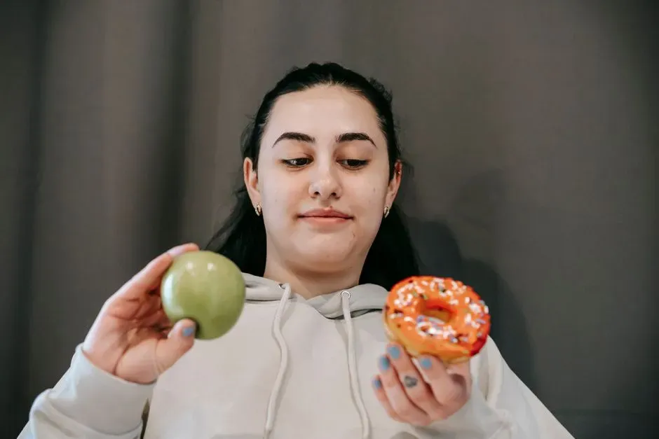 5. Sudden Changes in Appetite, Cravings, and Weight Without Trying (Image Credits: Pexels)