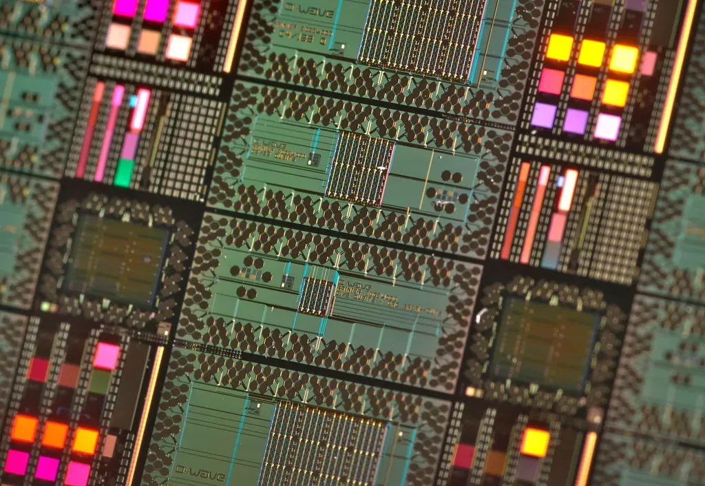 Macroscopic Quantum States: Superconductors and Superfluids (Image Credits: Flickr)