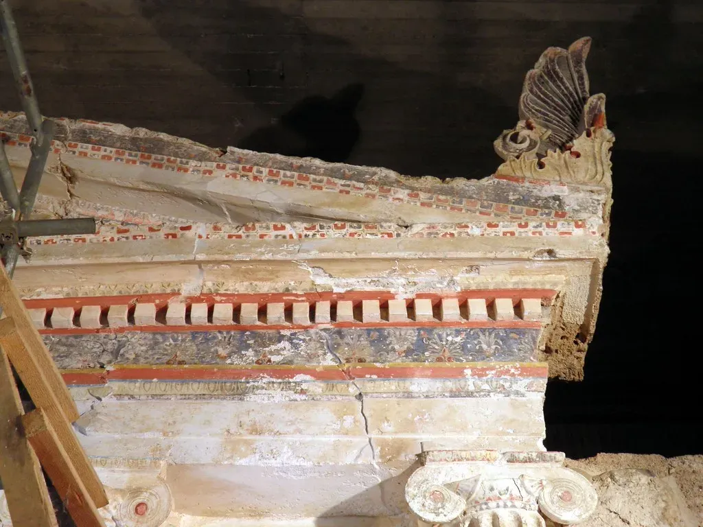 11. Layered Walls That Breathe Instead of Rot (Following Hadrian, Flickr, CC BY-SA 2.0)