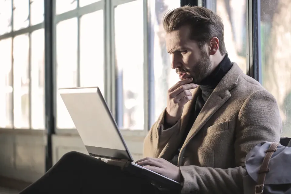 3. You Get Hyper-Focused On Something Trivial (Image Credits: Stocksnap)