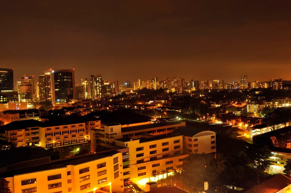 Technology, Light Pollution, and the Vanishing Night (tsuihin - TimoStudios, Flickr, CC BY-SA 2.0)