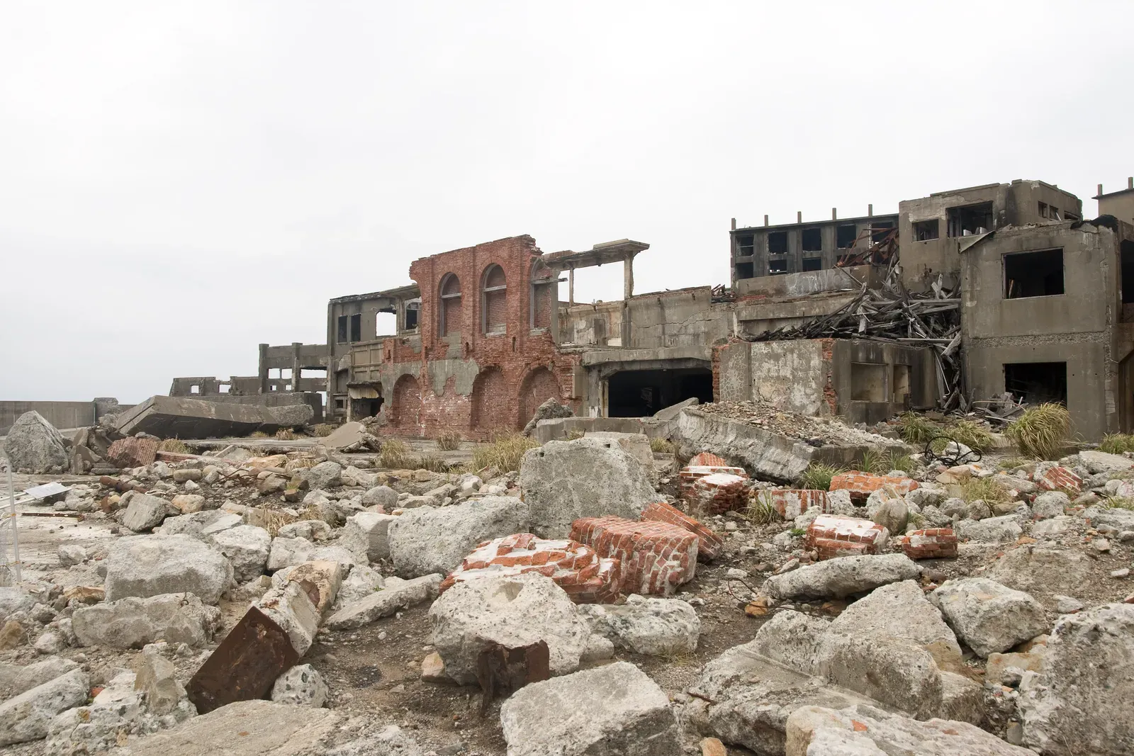 8. Hashima Island (Gunkanjima), Japan (By Σ64, CC BY 3.0)