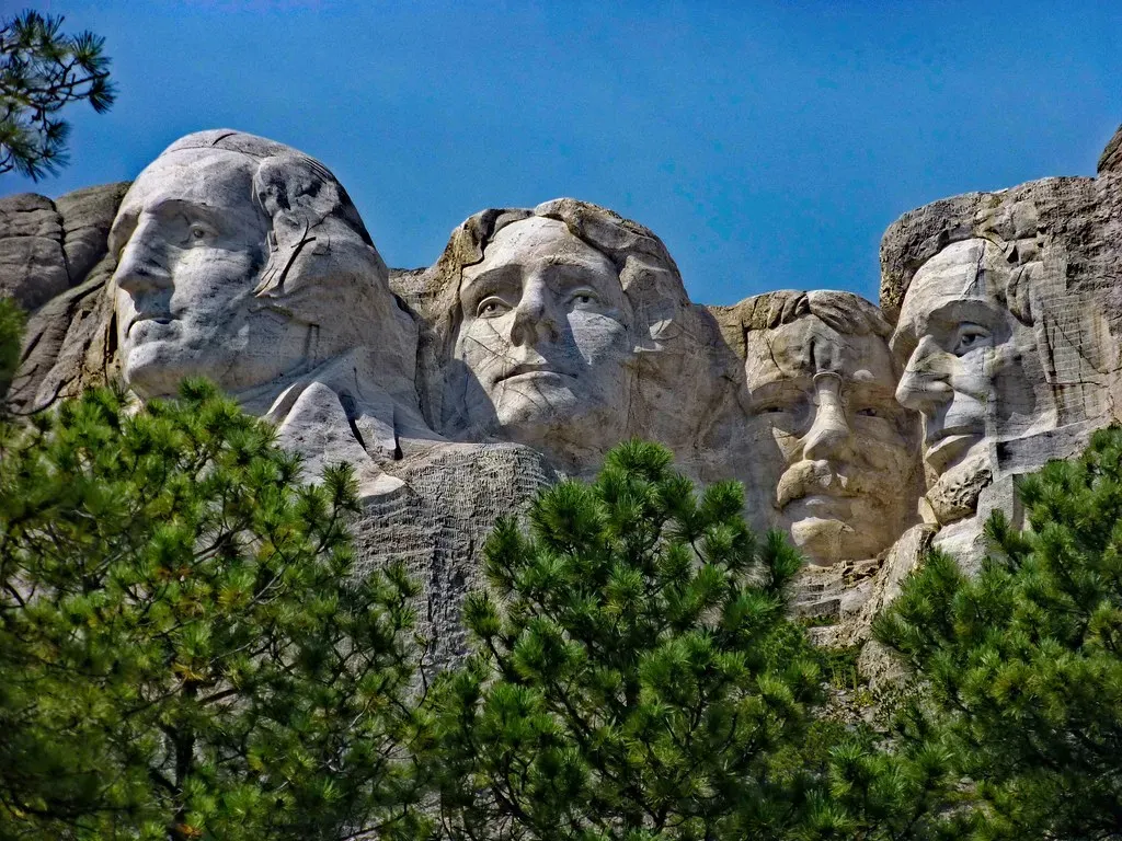 Why Granite Cracks From the Inside Out (Photo by Kunze, Flickr, CC BY 2.0)