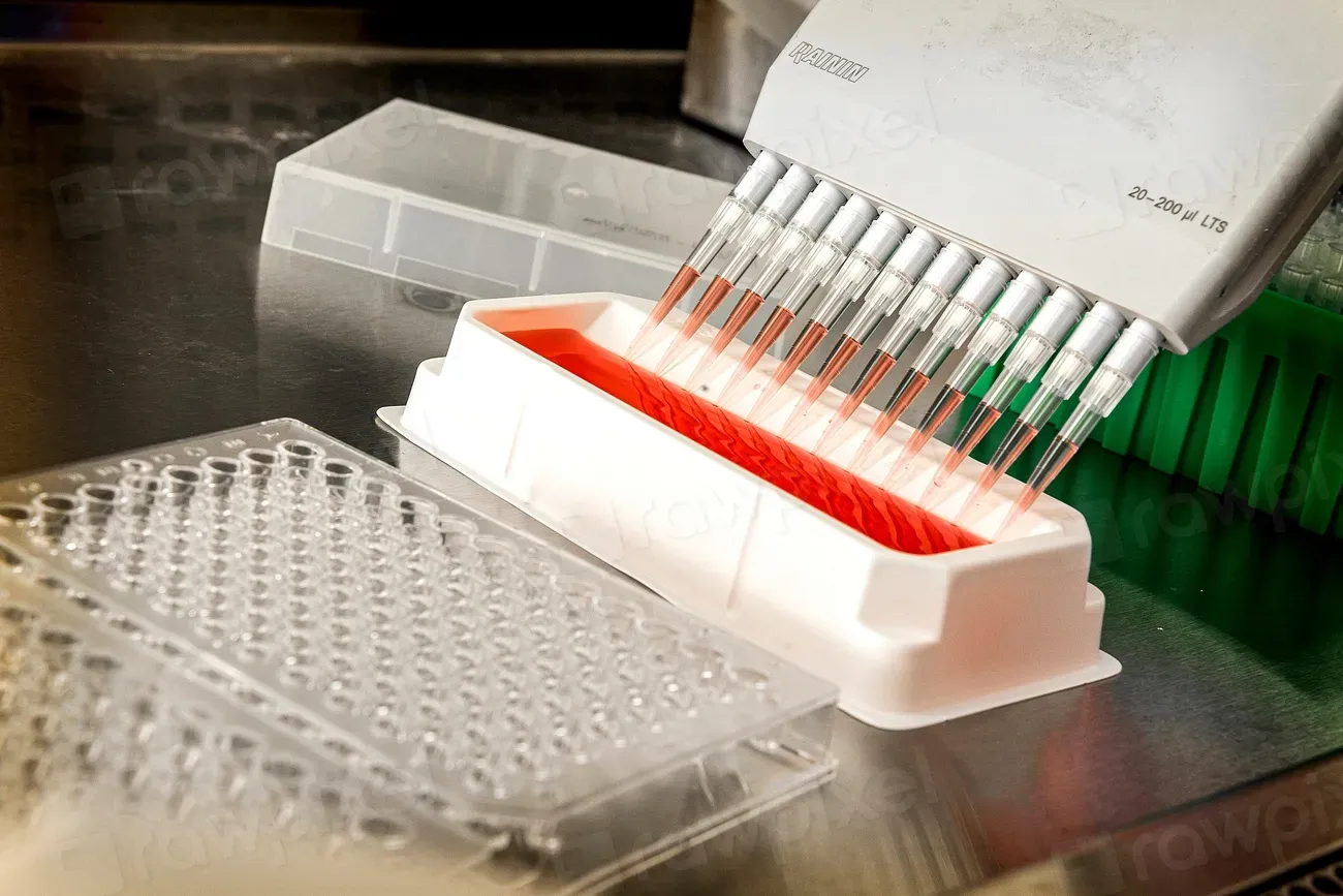 7. Universal Vaccines and Smarter Defenses Against Future Pandemics (Image Credits: Rawpixel)