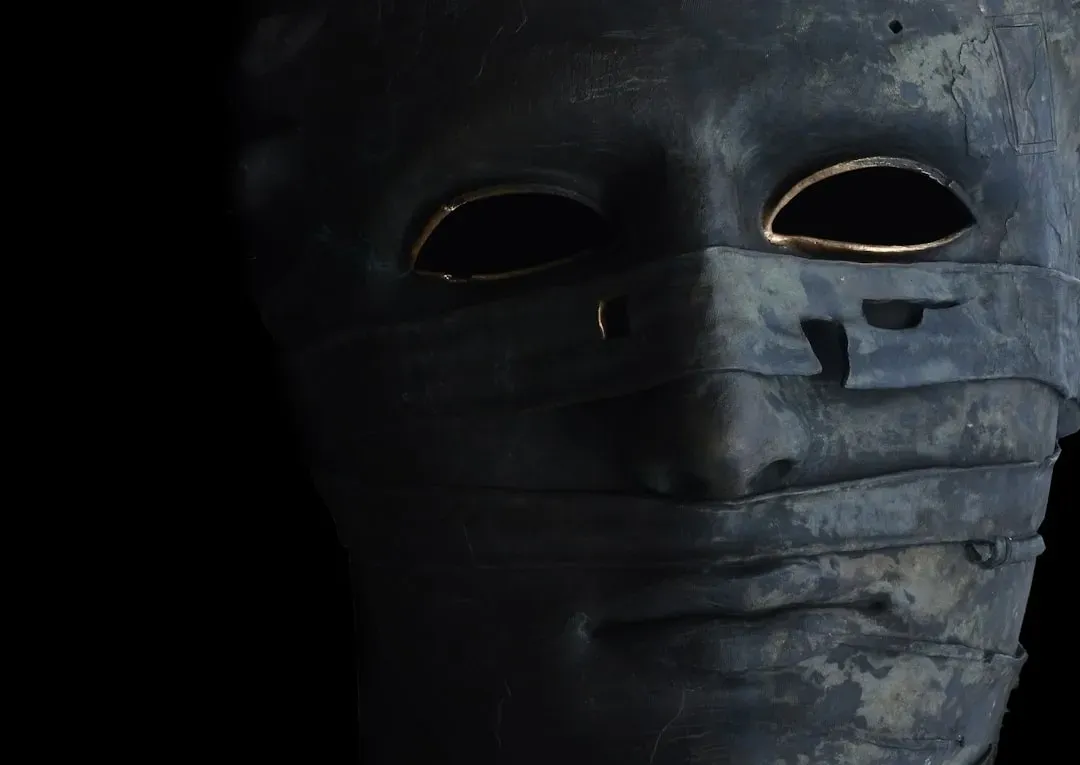 #7 – The Man in the Iron Mask: A Secret Worth Dying For (Image Credits: Unsplash)