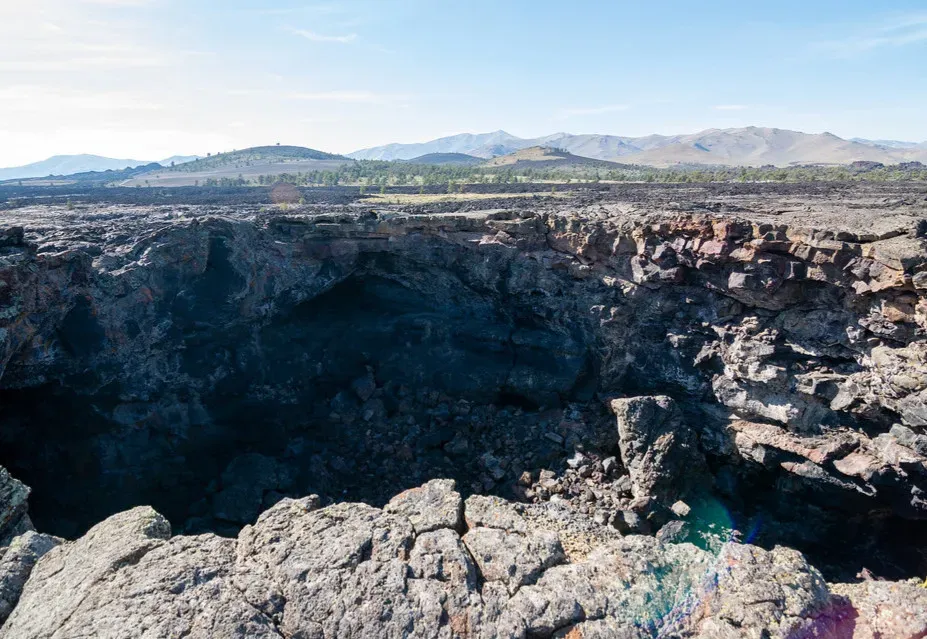 The African Cracks That Could Split a Continent in Two (Image Credits: Flickr)