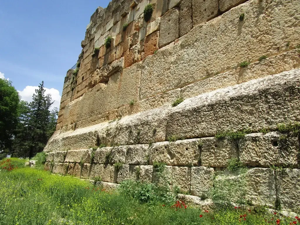 #10 - The Trilithon Blocks of Baalbek, Lebanon (Lodo27, Flickr, CC BY-SA 2.0)