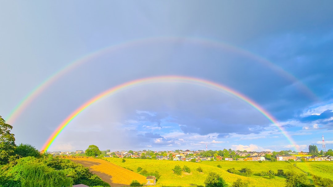 Why Colors Reverse in the Secondary Rainbow (Image Credits: Unsplash)