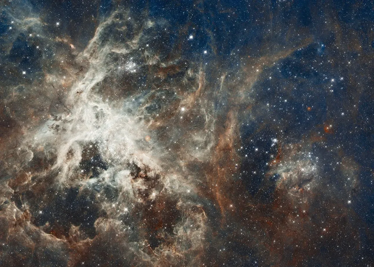 A Chance Discovery That Changed Our Picture of the Cosmos (Image Credits: Pixabay)