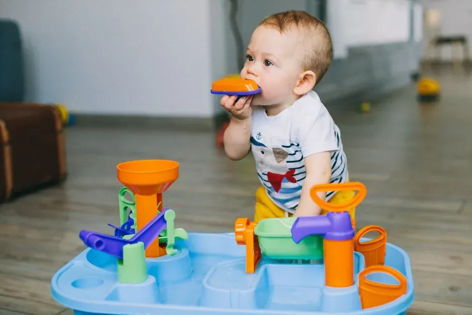Brain Growth After Birth: Building a Supercomputer in a Noisy Room (Image Credits: Pexels)
