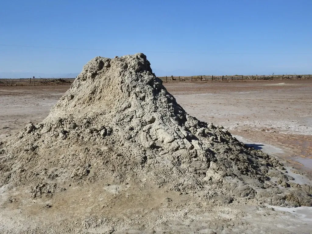 What Lies in the Mud: Decades of Pollution Now Coming to Light (Sank63, Flickr, CC BY 2.0)