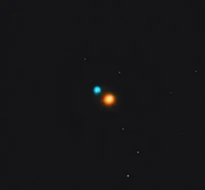 10. Double Stars: Albireo and Beyond (By Hewholooks, CC BY-SA 3.0)