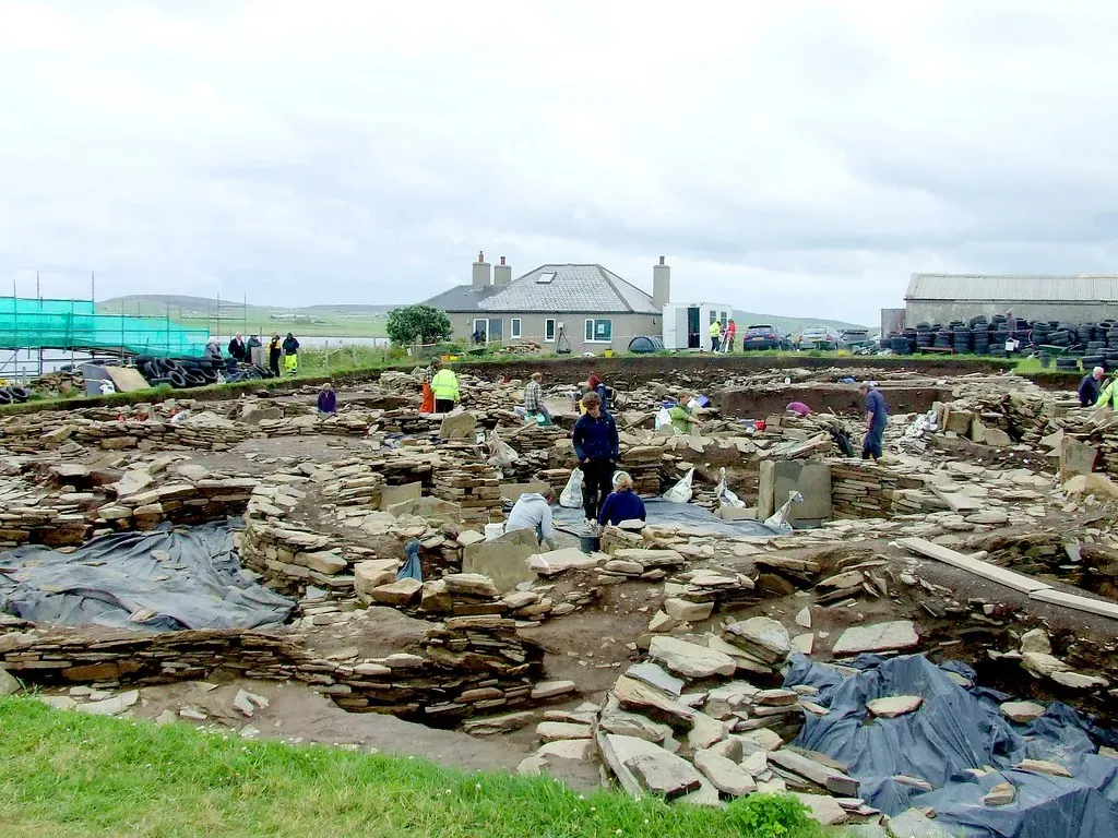 #10 - The Ness of Brodgar: Neolithic Orkney's "Cathedral Complex" (Gruenemann, Flickr, CC BY 2.0)