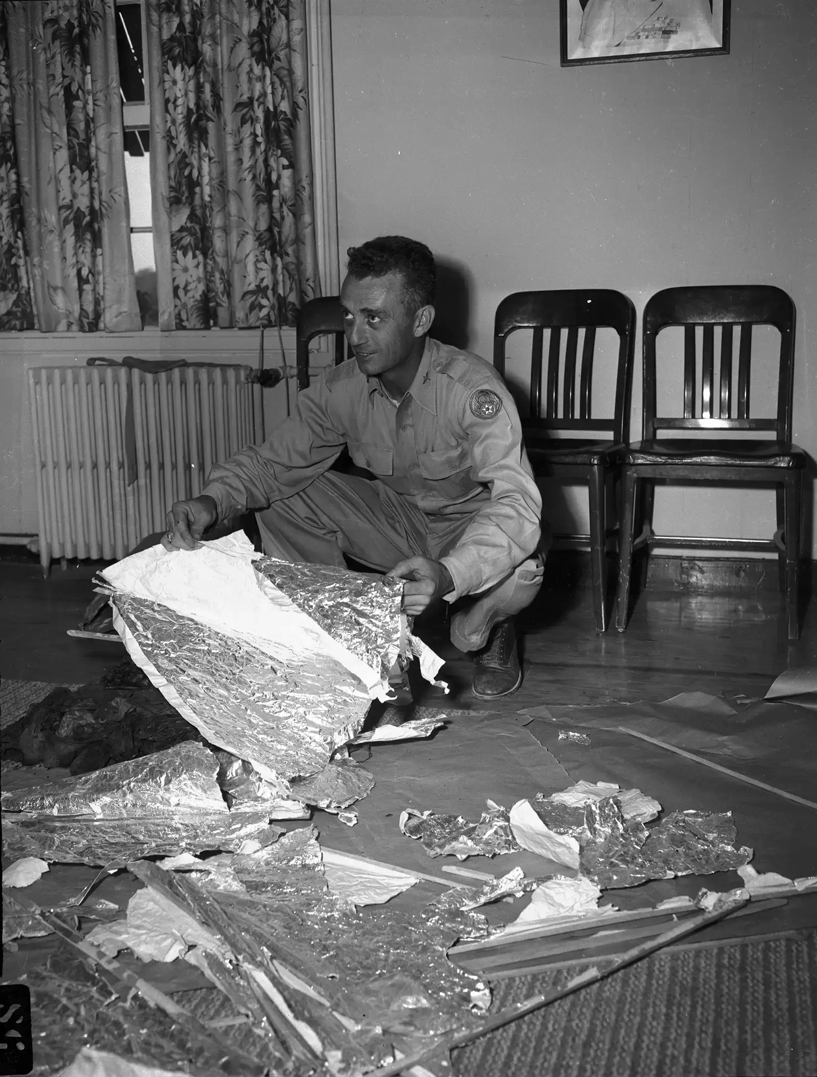 #4 - The Roswell Debris: Ranch, Arroyo, or Somewhere In Between? (By Fort Worth Star-Telegram, CC BY-SA 4.0)