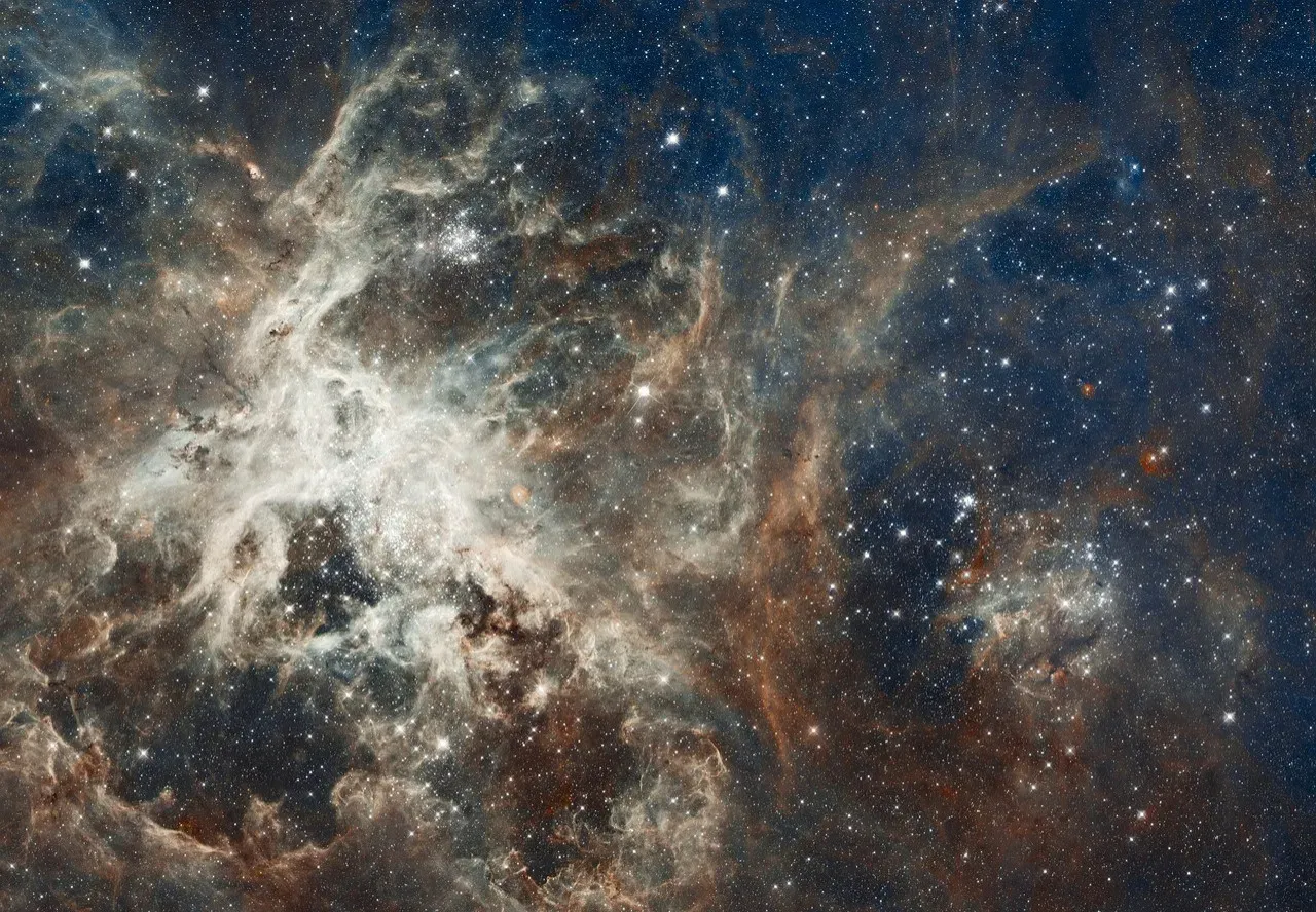 4. The Block Universe: Time Is an Illusion (Image Credits: Pixabay)