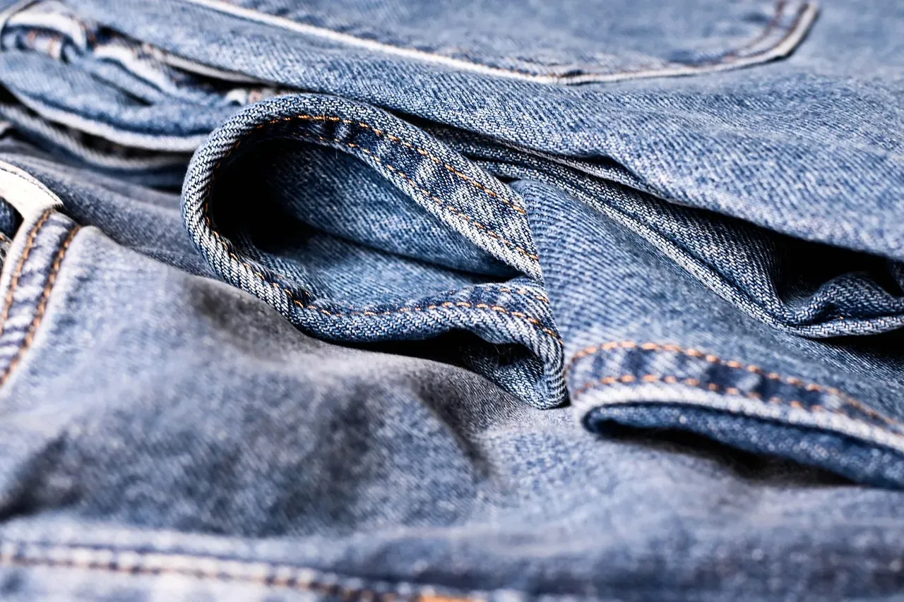 10. Clothing, Shoes, and Fabric Scraps (Image Credits: Pixabay)