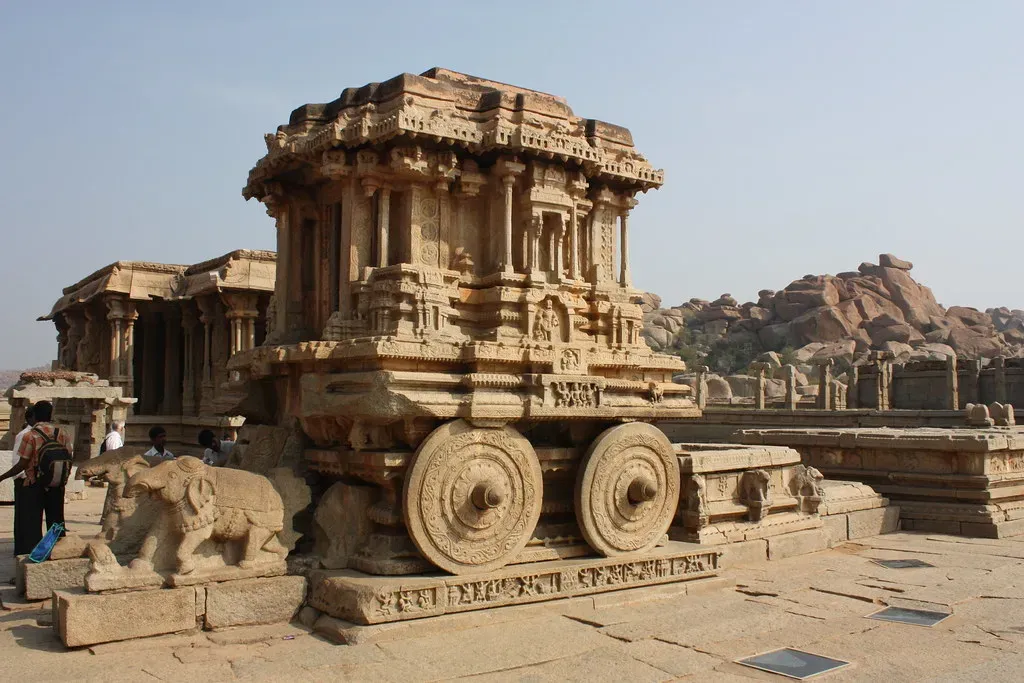 The Mythic Vimanas: Chariots of the Gods or Just Poetic Metaphors? (Arian Zwegers, Flickr, CC BY 2.0)