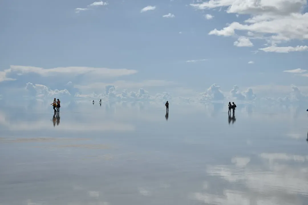 Salar de Uyuni, Bolivia (Image Credits: Unsplash)