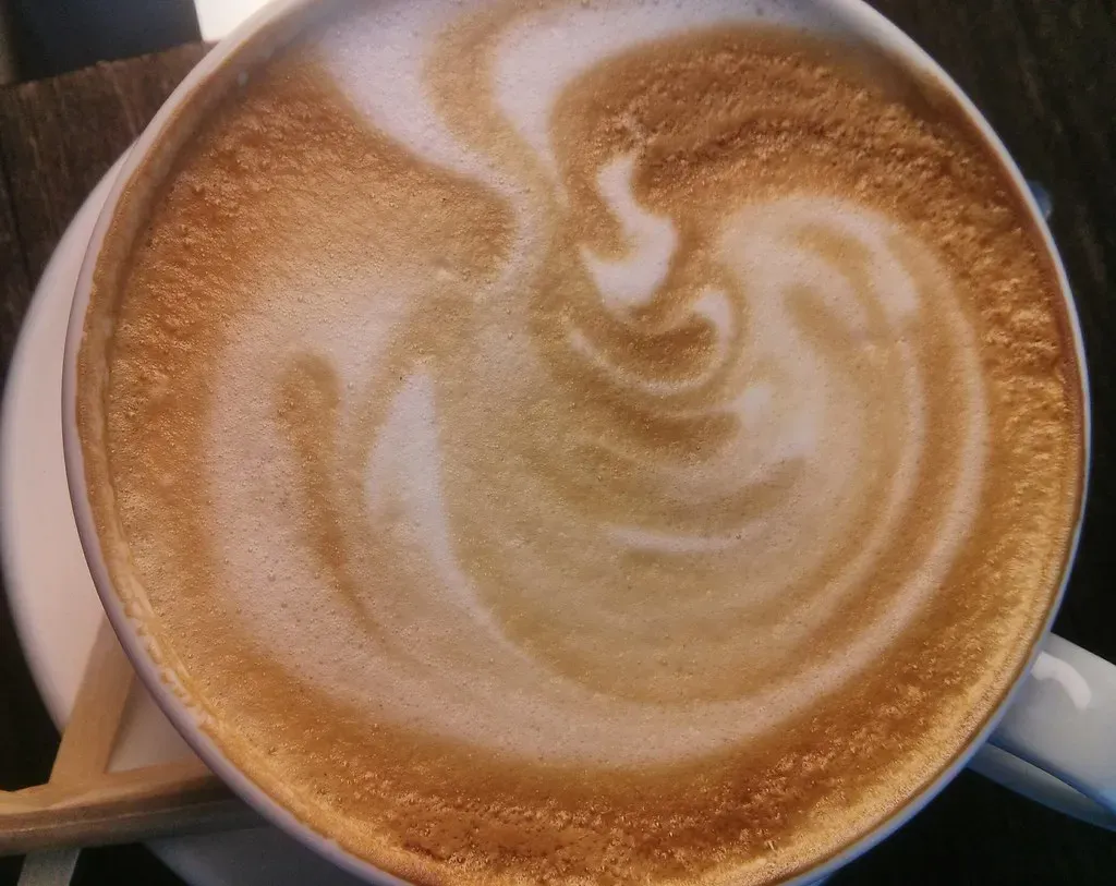 Why Your Coffee Tastes Different When It Cools (jgbarah, Flickr, CC BY-SA 2.0)