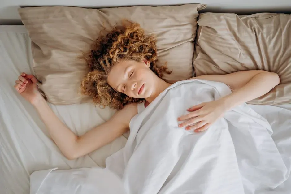 Neural Switchovers: When The Wake Brain And Sleep Brain Briefly Overlap (Image Credits: Pexels)