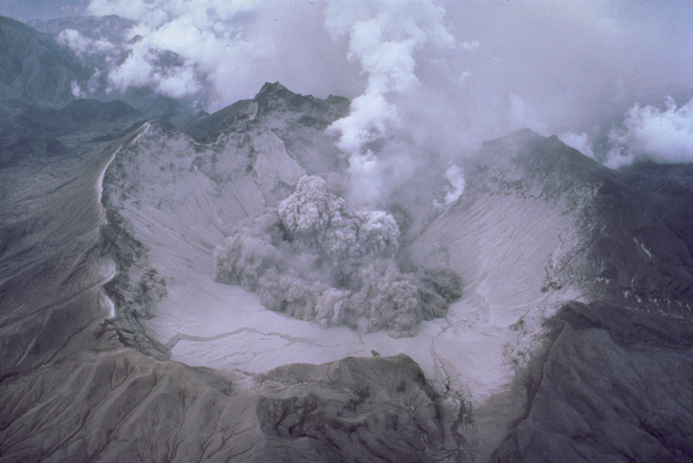 Mount Pinatubo's Global Cooling Masterclass (Image Credits: Wikimedia)