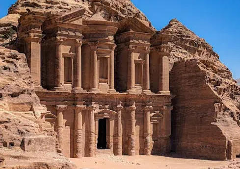 10. The Nabataeans and Other Desert Sky‑Watchers: Stone, Stars, and Sacred Horizons (Image Credits: Pexels)