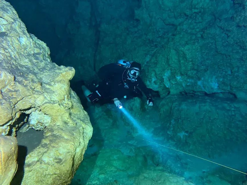 A Submerged Burial in Mexico Surfaced by Cave Divers Mapping for Safety (Image Credits: Pexels)