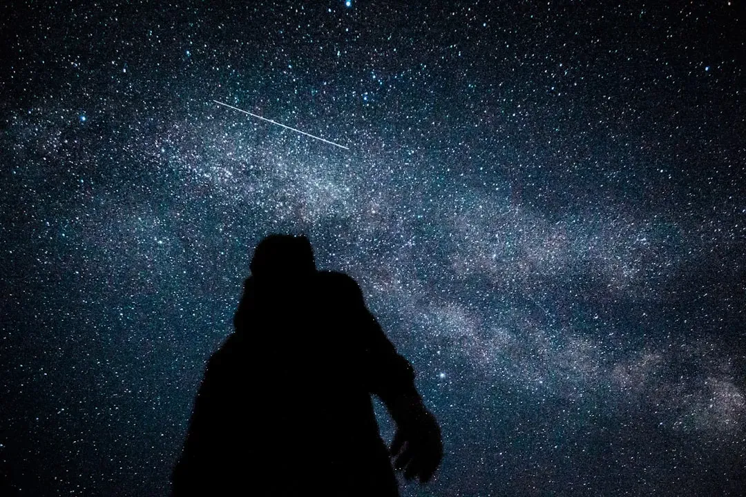You Share 97 Percent of Your Atoms With the Milky Way (Image Credits: Unsplash)