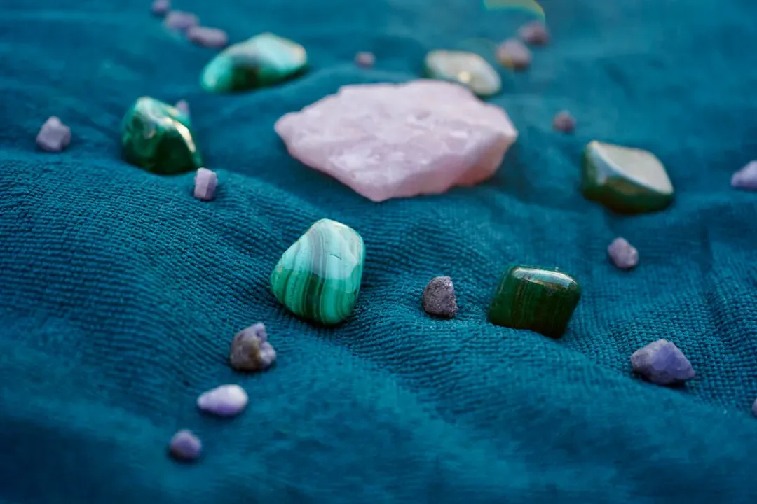 Taurus: Rose Quartz, Green Aventurine, and Moss Agate (Image Credits: Unsplash)