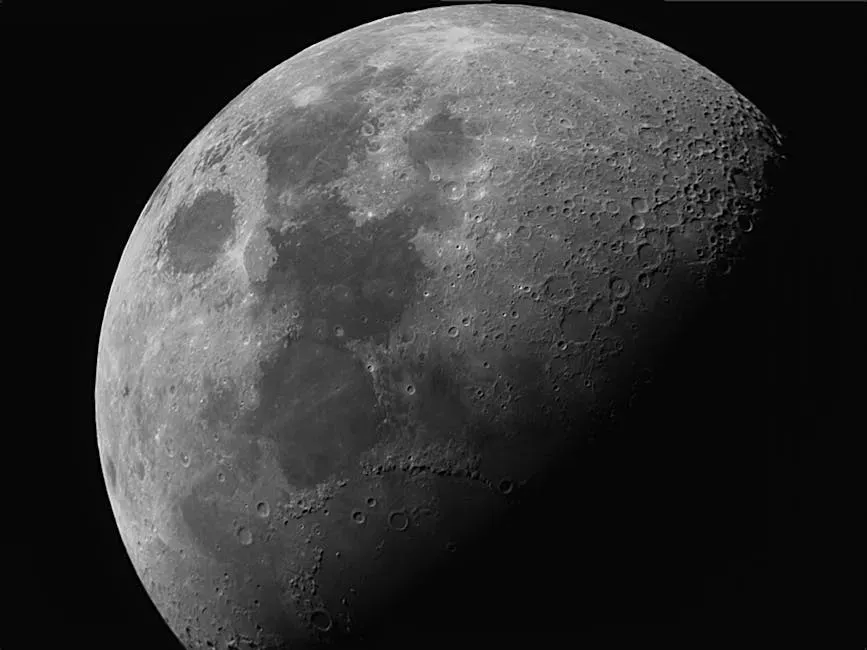 12. The Moon’s Future Might Involve You Leaving Footprints There Too (Image Credits: Pexels)