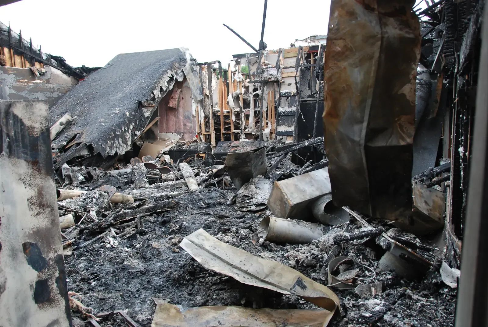 How Readers Can Engage with Unsolved Historical Mysteries (Image Credits: Wikimedia)