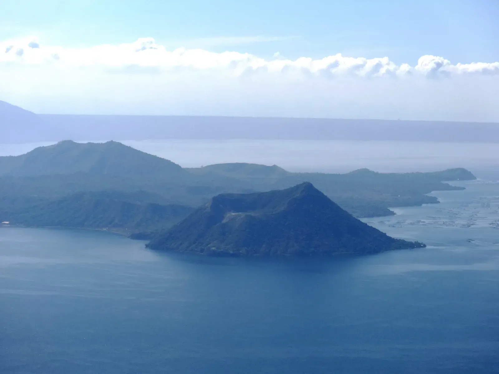 5. Manila and the Taal Volcanic System, Philippines (Taken using my own camera with model DSC-WX80, CC BY-SA 4.0)