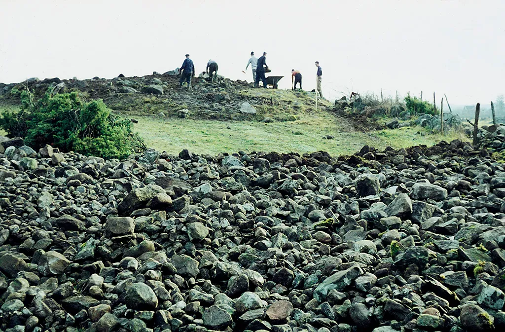#3 - The Burial Mounds Caught Between Science and Sovereignty (Archaeological excavation, Häggum, Västergötland, Sweden, No restrictions)