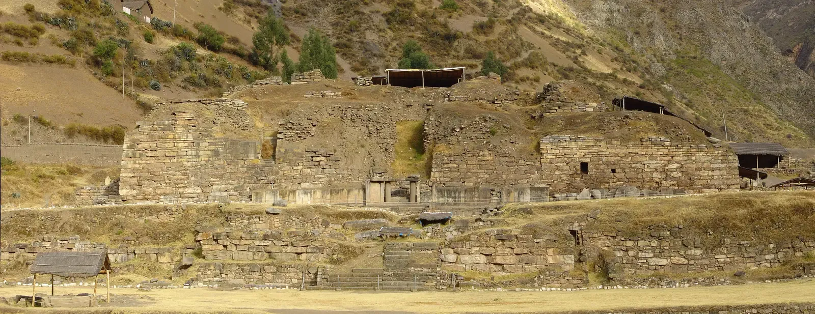 The Chavín: Andean Visionaries of Stone and Sound (By Martin St-Amant (S23678), CC BY 3.0)