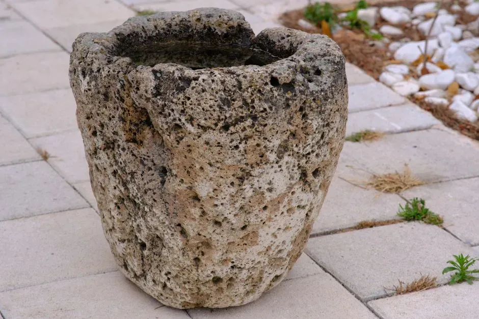 The Real 'Impossible Artifact': A Myth Nobody Ever Measured (Image Credits: Pexels)