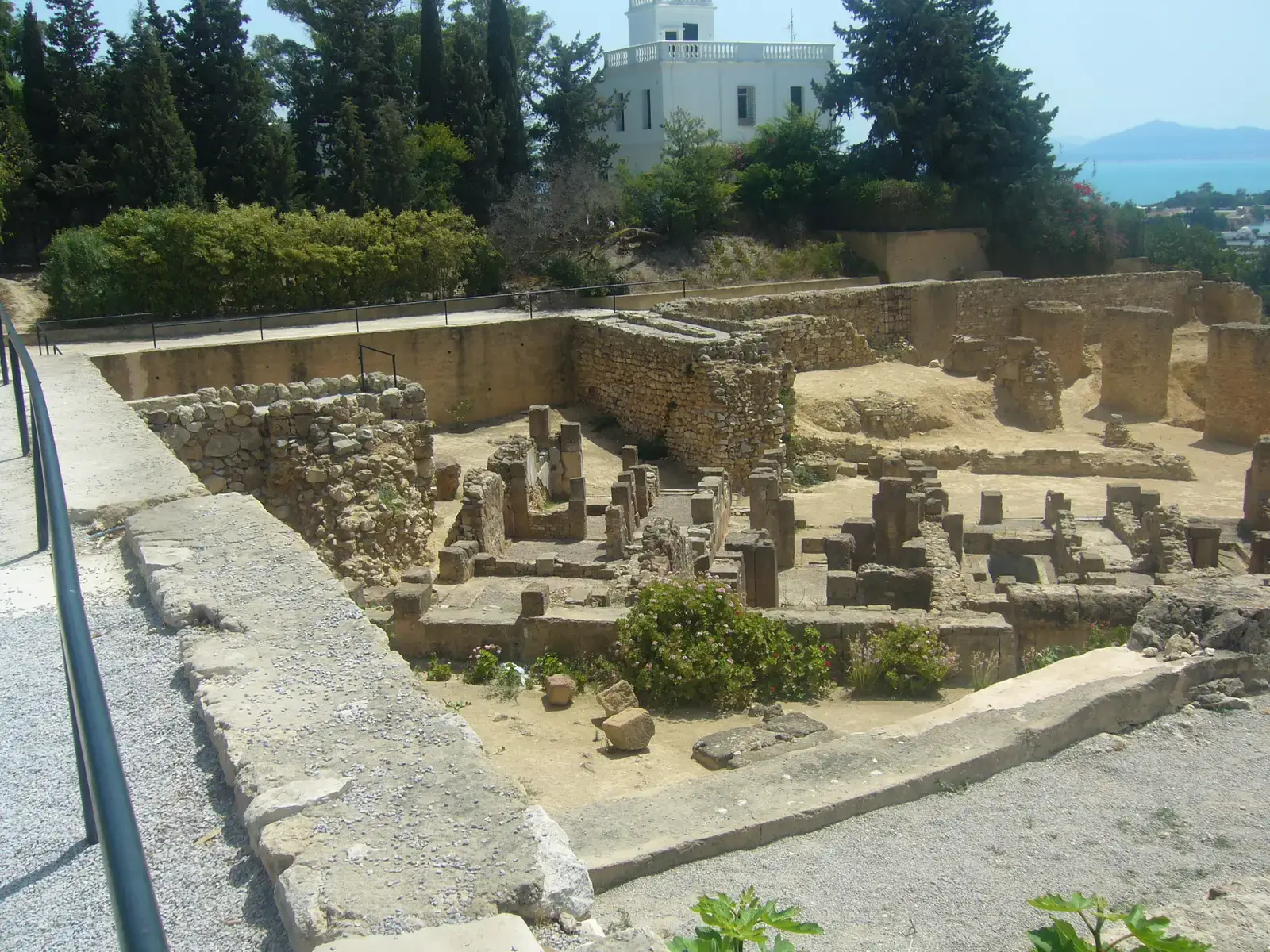 9. Ancient Carthaginian and Roman Layers Under Tunis (By Szymon9, CC BY-SA 4.0)