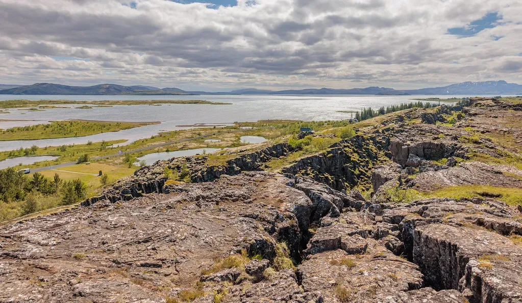 Where Plates Drift and Continents Travel: The Upper Mantle (TerryDOtt, Flickr, CC BY 2.0)