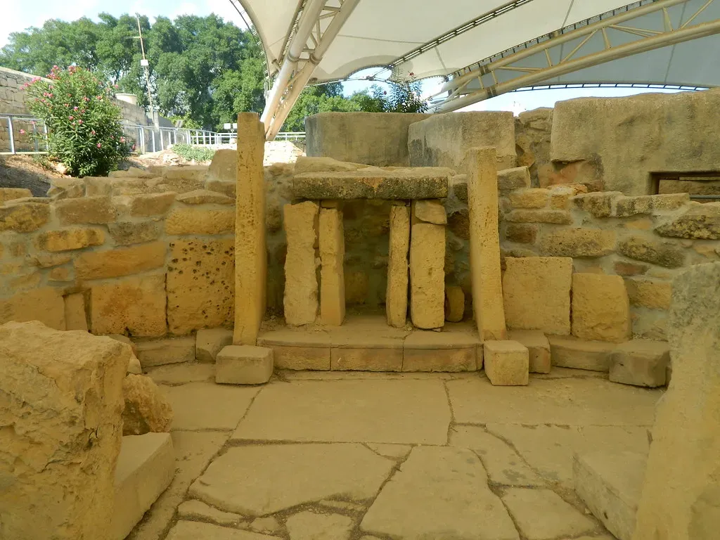 #21 – The Megalithic Temples of Malta (Ġgantija and Others) (Ruben Holthuijsen, Flickr, CC BY 2.0)